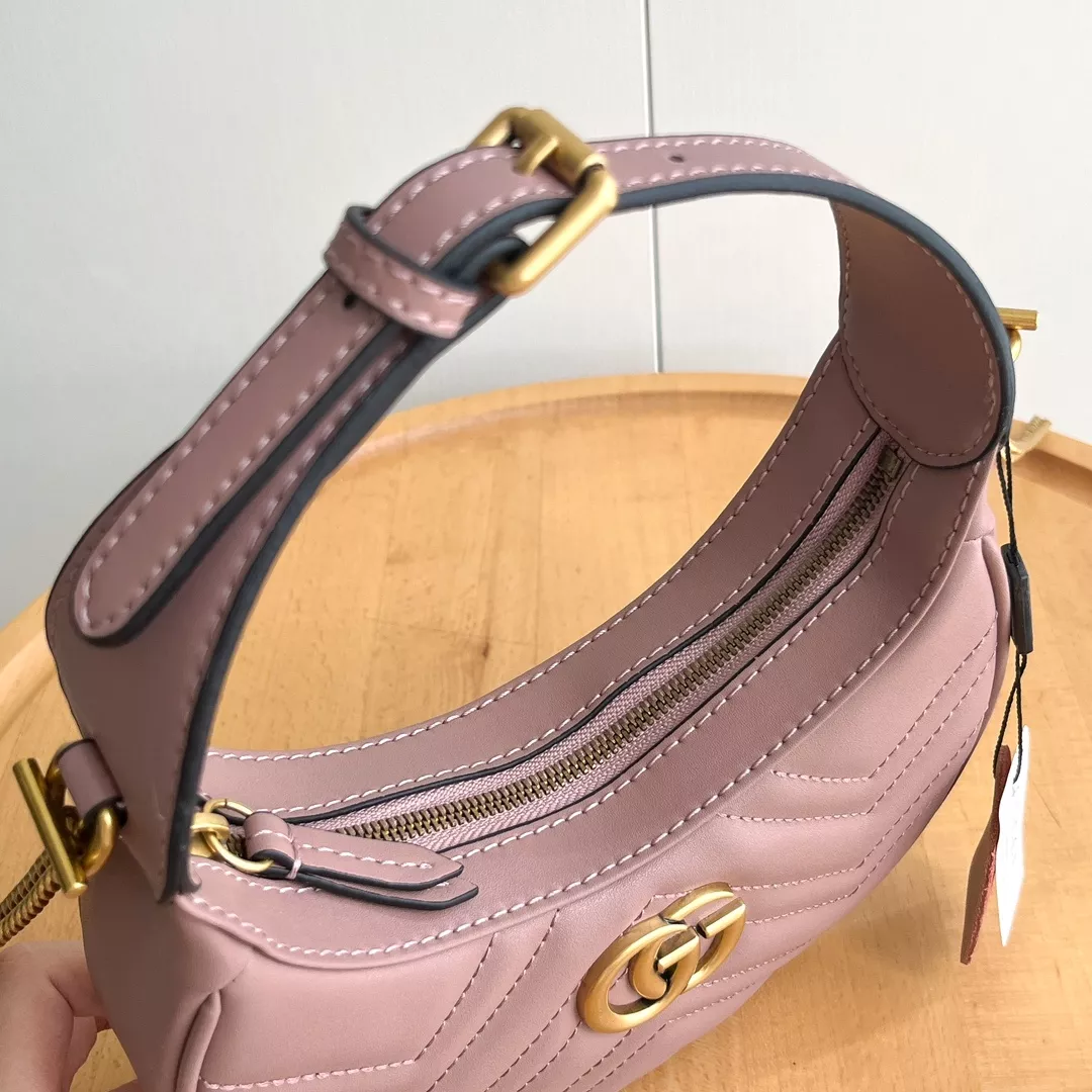 gucci aaa qualite sac a main  pour femme s_127126a4